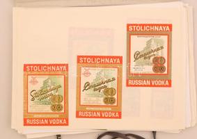 Szovjet égetett szeszes italcímke gyűjtemény, 631 darab, mind különböző, igényesen fellistázva / Soviet spirit label collection