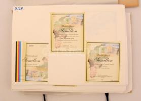 Balatonfüredi, csopaki borok borcímke gyűjteménye kb 1400 darab, majdnem mind különféle lapokon, igé...