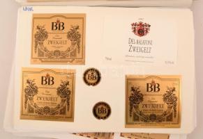 Dél.balatoni borvidék Óriási, Kb 1100 darabos magyar borcímke gyűjtemény. Mind különféle. / Collecti...