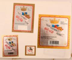 Nagy magyar pálinkacímke-gyűjtemény, felragasztva, mappába rendezve, mind különböző, cca 600 db / Co...