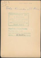 cca 1932 Kinszki Imre (1901-1945): Tükröződés, pecséttel jelzett vintage fotóművészeti alkotás, egyi...