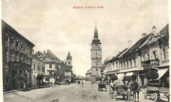 Nagyszombat, Trnava; Rákóczi Ferenc utca, leporellóból kivágva (gyűrődések / creases)