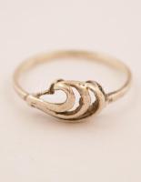 Ezüst(Ag) gyűrű, jelzett, méret: 51, nettó: 1 g