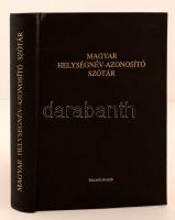 Magyar helységnév-azonosító szótár. Szerk.: Lelkes György. Budapest, 1992, Balassi Kiadó. Kiadói műbőr kötés. Jó állapotban.