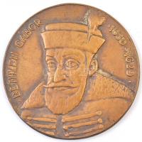 Tőrös Gábor (1934-) DN "Bethlen Gábor 1580-1629" Br emlékplakett (729g/137mm) T:2