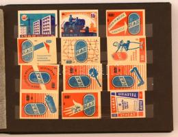 ~1960 207 db magyar + 27 db külföldi gyufacímke, közte 8 db nagy címke, 10 lapos közepes berakóban