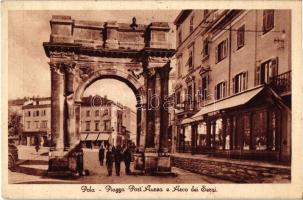 Pola, Piazza Port Aurea, Arco dei Serai / port, arch