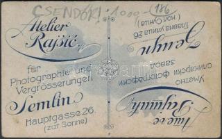 Csendőr portréja, keményhátú fotó Rajšić zimonyi műterméből, 10,5×6,5 cm