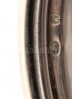 Ezüst (Ag.) talpas tálca, jelzett, kalapált, mesterjeggyel (T), d:32 cm, nettó: 928 g