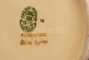 Zsolnay áttört kaspó, pillangó mintás, jelzett, hibátlan, m:18 cm, d:15 cm