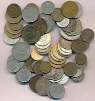 Szovjetunió 1932-1981. 62db-os vegyes fémpénz tétel, mellette még 1db mongol és 1db bolgár érme T:vegyes Soviet Union 1932-1981. 62pcs of various metal coins, with 1pc Mongolian and 1pc Bulgarian coin C:mixed