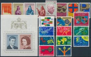 1966-1968 19 stamps + 1 block, 1966-1968 Kis összeállítás: 19 klf bélyeg + 1 blokk stecklapon
