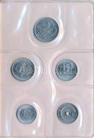 1973. 2f-10Ft 9klf "Magyar Népköztársaság" forgalmi érméi fekete műbőrtokban T:1