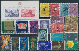 1971-1972 Kis összeállítás: 22 klf bélyeg + 1 blokk, 1971-1972 22 stamps + 1 block