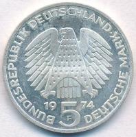NSZK 1974F 5M Ag "25 éves az Alkotmány" T:1- apró ph.
FRG 1974F 5 Mark Ag  "25 Anniv...