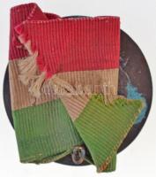 Románia ~1929-1945. "Nyárádszeredai Bocskay kör" kórus jelvény, zománcozott (39,5mm) T:2 t...