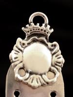 Ezüst (Ag.) koronás könyvjelző, 10×2 cm, jelzett, nettó:13,9 g