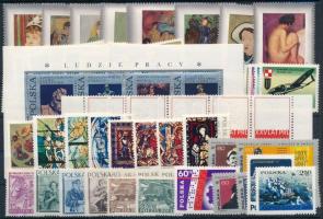 1952-1971 104 db klf bélyeg, közte teljes sorok, összefüggések + 1 db blokk, 2 dbs tecklapon 1952-19...
