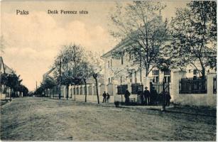 Paks, Deák Ferenc tér, Bun villa, kiadja Wiener Hajman