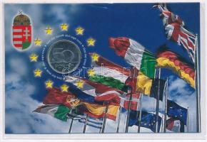 2004. 50Ft Cu-Ni "Magyar Köztársaság az Európai Unió tagja" első napi veret, "06871" sorszámozott emléklapon T:BU