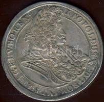 Ausztria/magyar verdejel 1698KB Thaler Ag I.Lipót 24,49g ÉH 1022a T:2- pici ü