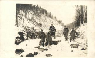 1916 A védőállás előtti akadályok az Úz-völgyben, Nyékhegyi T. fényképe / WWI Hungarian military in Transcarpathia, photo