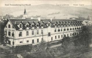 Trencsénteplic, Trencianske Teplice; Garni szálloda, villamos / hotel, tram