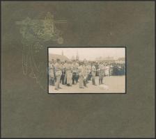 1915 Királyunk 85. születésnapjának megünneplése, Veszprém. 15 fotó díszes, alkalmi vászonkötéses al...