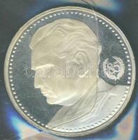 Jugoszlávia 1977. 200D Ag "Tito" T:PP Eredeti díszcsomagolásban, tanúsítvánnyal!