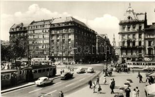 8 db MODERN villamosos képeslap Budapestről / 8 modern tram postcards from Budapest