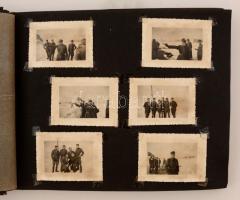 1954-1957 A Magyar Néphadsereg katonáinak életét megörökítő fotóalbum 297 db különböző méretű képpel...