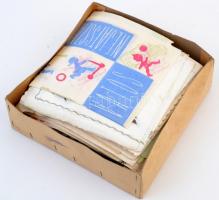 Nagy szalvéta gyűjtemény, kb. 140 db, változó méretben, többségében jó állapotban