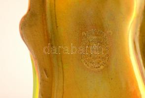 Zsolnay eozin mázas őzbak, jelzett, hibátlan, m: 11 cm, h:13 cm