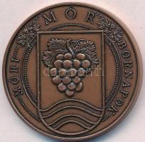 Fritz Mihály (1947-) DN "Mór - Móri Bornapok" Br emlékérem (42,5mm) T:1