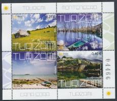 Tourism stamp booklet sheet in souvenir booklet Turizmus bélyegfüzetlap ajándékfüzetben