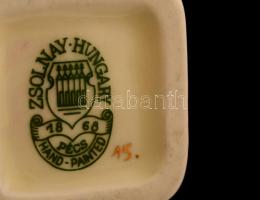 Zsolnay virág mintás kis váza, kézzel festett, hibátlan, jelzett, m:14 cm