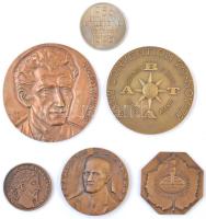 10db-os vegyes magyar és külföldi emlékérem és plakett  tétel, néhány eredeti tokban, közte Csontos László (1925-2013) (?) DN "Radnóti Miklós" Br emlékplakett (87mm), 1972. "UVEXPO Budapest 1972 / I. Concours Mondial de Vins" Br emlékérem (55mm) T:2,2- ph.