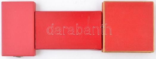 Vegyes: 1953. A "Munka Érdemrend" bronz fokozata, Br kitüntetés mellszalaggal, miniatűrrel...