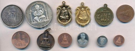 12db-os vegyes ázsiai szerencsepénz, amulett és medál tétel T:vegyes
12 pcs of various asian lucky ...