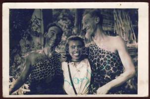 Vay Ilus aláírása képeslapon