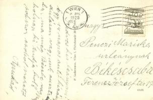 Vienna, Wien XIX. Cobenzlserpentine, Autobuslinie Grinzing-Cobenzl, Hans Hübner / autobuses