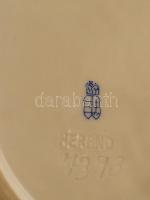 Herendi virágmintás porcelán áttört tálka, kézzel festett, kisebb kopás nyomokkal az aranyozott szél...