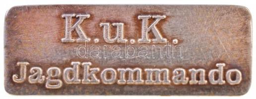 ~1914-1918. "K.u.K. Jagdkommando" jelzetlen Ag jelvény (21x8mm) + DN Festett műanyag patrióta kitűző (15x9mm) T:2 ~1914-1918. "K.u.K. Jagdkommando" unmarked Ag badge (21x8mm) + ND Painted plastic patriotic pin (15x9mm) C:XF