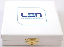 2010. "30. Úszó-Európa-Bajnokság" eozin mázas Zsolnay porcelán emlékplakett, eredeti tokba...