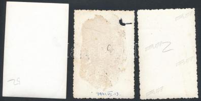 cca 1941 Járműfotók: 2 db villamos és 1 db fogaskerekű, egy részük hátulján feliratozva,9,5×6 cm