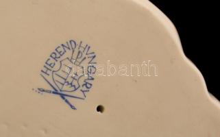 Herendi porcelán ülő kislány békával, fehér mázas, jelzett, hibátlan, m: 8 cm