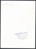 Ruttkai Éva színésznő, Székely Tamás fotója, hátulján pecséttel jelzett, 18×13 cm