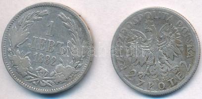 Vegyes: Bulgária 1882. 1L Ag + Lengyelország 1933. 2Zl Ag T:2,2- kis patina 
Mixed: Bulgaria 1882. ...
