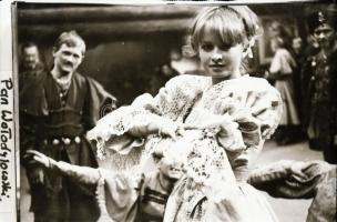 ,,Kis Herceg" című film egyes jeleneteit és színészeit ábrázoló negatívok és nézőképek, ezekről...