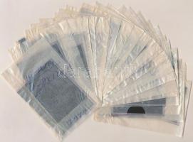 ,,Kétszemélyes ketrec" című film egyes jeleneteit és színészeit ábrázoló negatívok, ezekről kés...